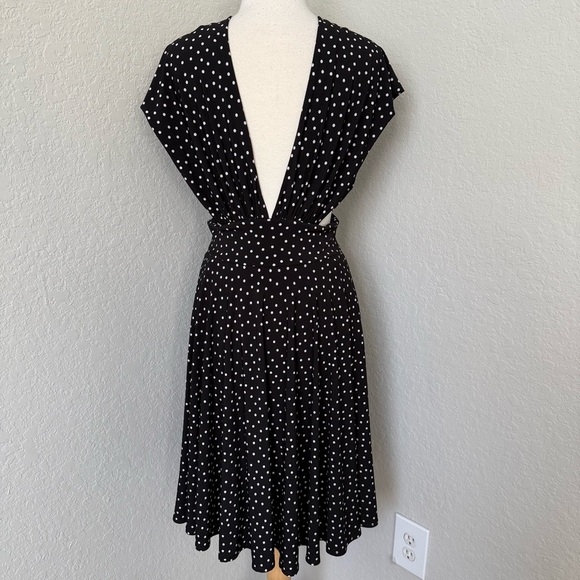 WHBM Black Polka Dot Swing Dress Size 6 Pinup 50s Betty Boop Retro Glamour Party - Picture 2 of 6